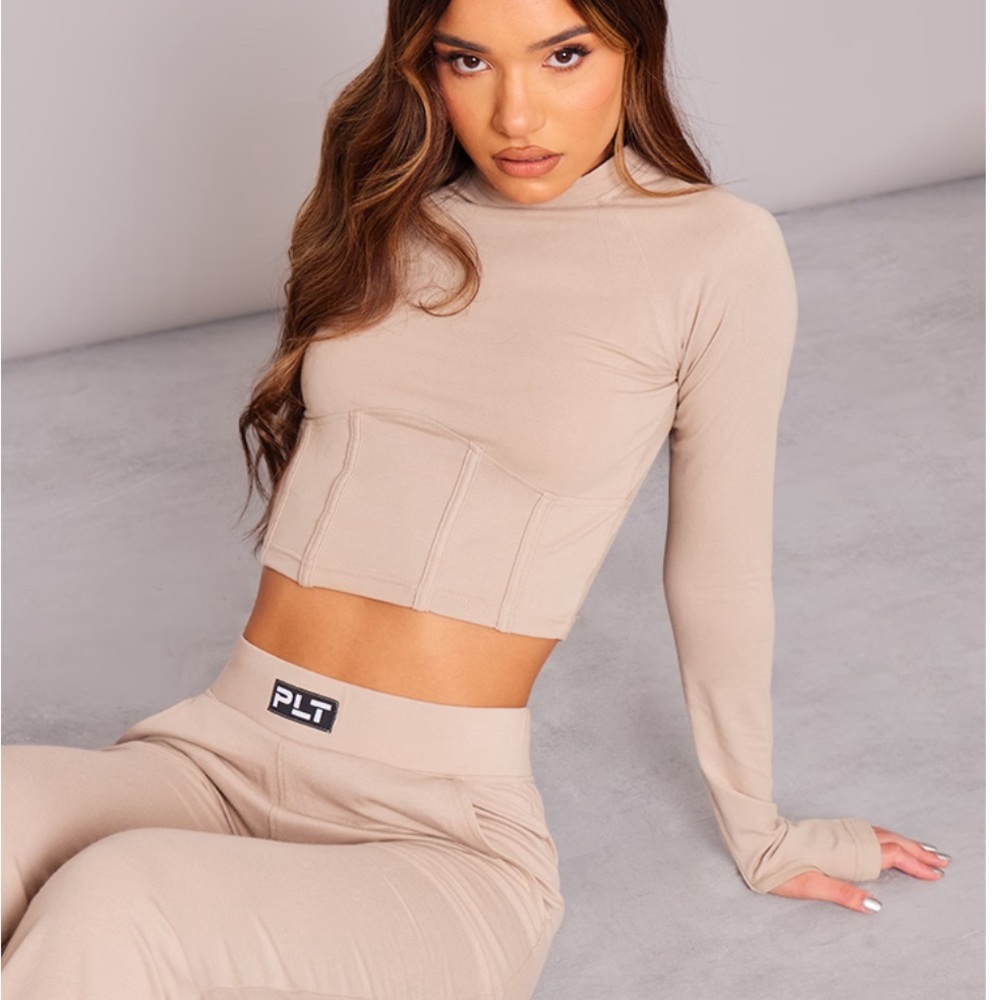 New with tags PRETTYLITTLETHING Beige Badge Corset Detail Long Sleeve Top